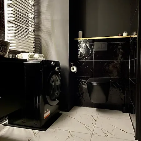 Drewnowska Przy Manufakturze Apartment